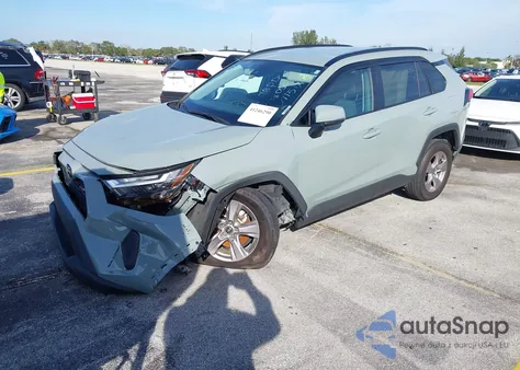 2023 Toyota Rav4 Xle z USA, uszkodzony, nr VIN 2T3W1RFV5PW278056